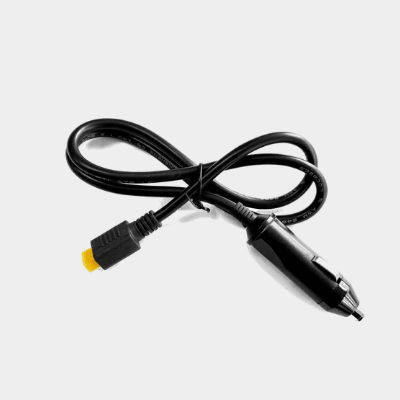 车内烟头插座<br />充电电缆（0.85 米）